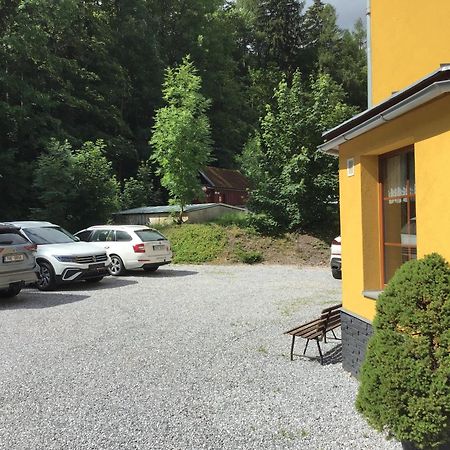 Pension Cortina Pec pod Snezkou Εξωτερικό φωτογραφία